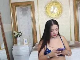 HannahPrada on xCams