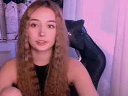 Jiiggly from xCams