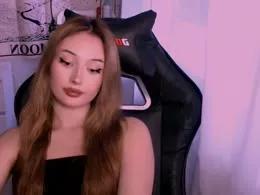 Jiiggly from xCams