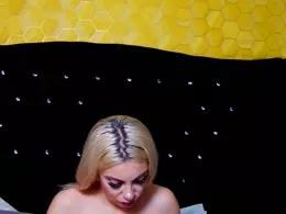 LaraAddison from xCams