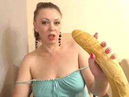 LeggyGoddes from xCams