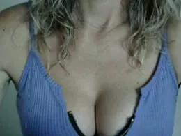 loladouce from xCams