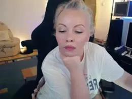 Lynn41 from xCams