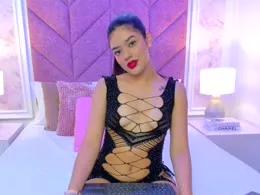 MollyLewiiss from xCams