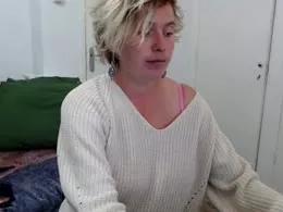 Mysterywoman webcams show profile image 