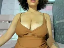 NayaScarlet from xCams