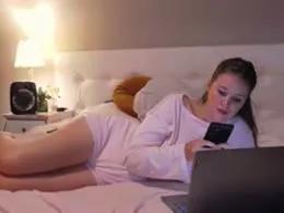 Saartje from xCams