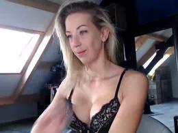 SabrinaCk webcams show profile image 