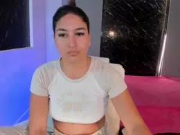 Scarlettwet webcams show profile image 