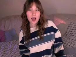 YummyPolly from xCams