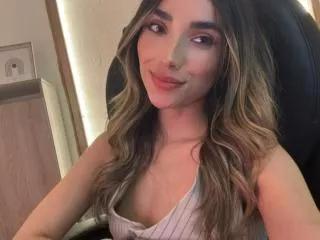 AdharaCooper webcams show profile image 