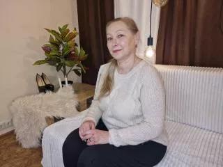 AvroraRosiye webcams show profile image 