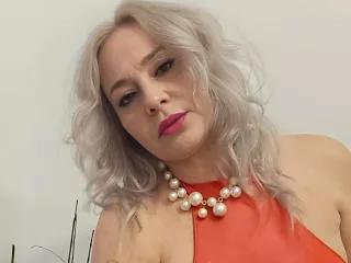 EmilyLowe69 webcams show profile image 