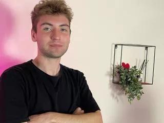 JosephBest webcams show profile image 