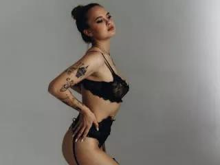 KhaleesiMoon on xLove