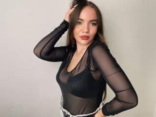 KrisTeigen on xLove