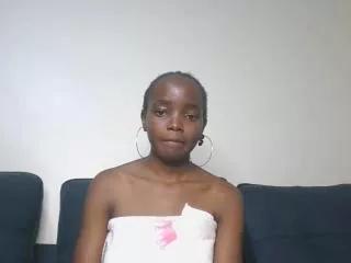 RosaliaAmour webcams show profile image 