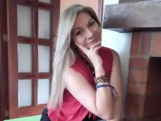 SamanthaMaature webcams show profile image 