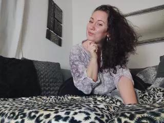 Vivien-Molinas webcams show profile image 