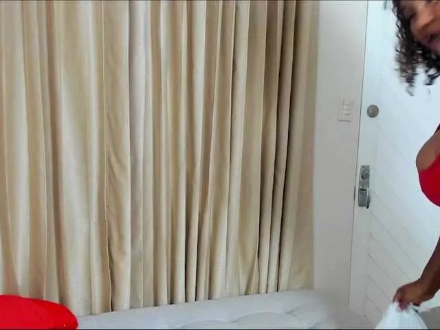 AliciaMilf on BongaCams