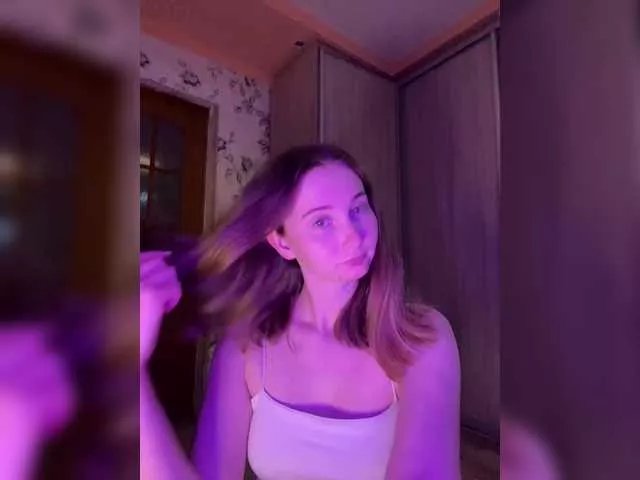 PeachGirl on BongaCams