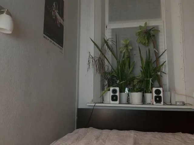 roxieflexie — Nudity at goal