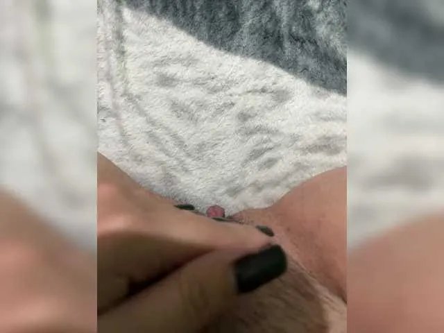 VARY199999 on BongaCams