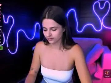 berry_alma on Chaturbate