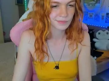 elly_milas on Chaturbate