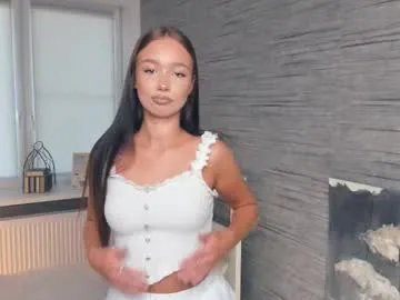 hannavaile on Chaturbate