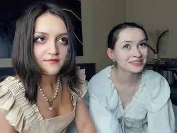 neldaestey on Chaturbate