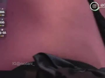 nicdani_1 on Chaturbate