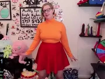 ten_tickle_pixie on Chaturbate