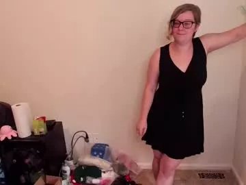 ten_tickle_pixie on Chaturbate