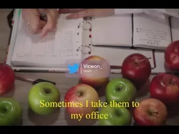 victoriaw_1 on Chaturbate