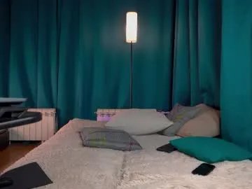 viktor_secret — Come on play  Let me feel you.PVT is OPEN // TIP menu IS active #muscles #lovense #uncut #cum #daddy