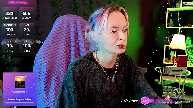 _HelenCarter on StripChat