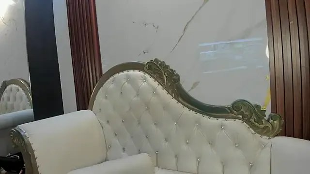 CoralieBronson on StripChat