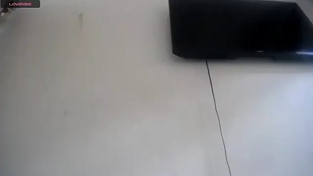 Foxy_Lovex on StripChat