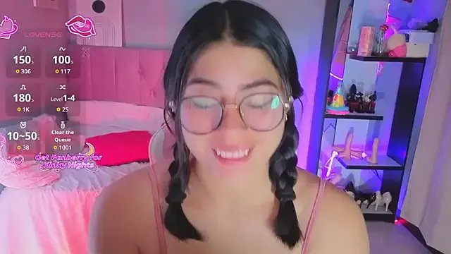 LoaLuxury — make me wet