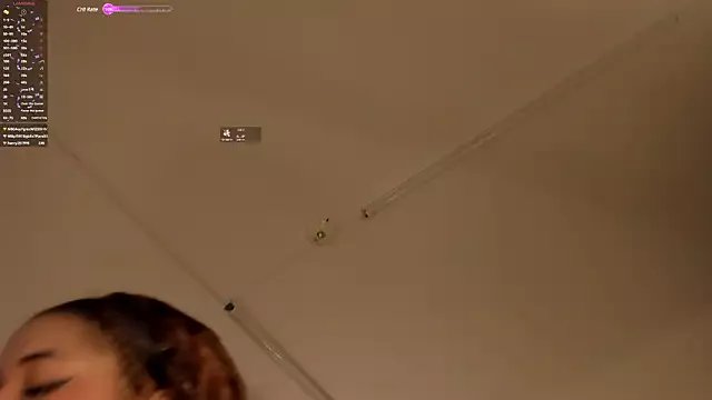 Samanntha_Rose on StripChat