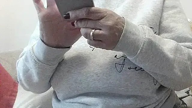 sexy_tettona — fatemi godere